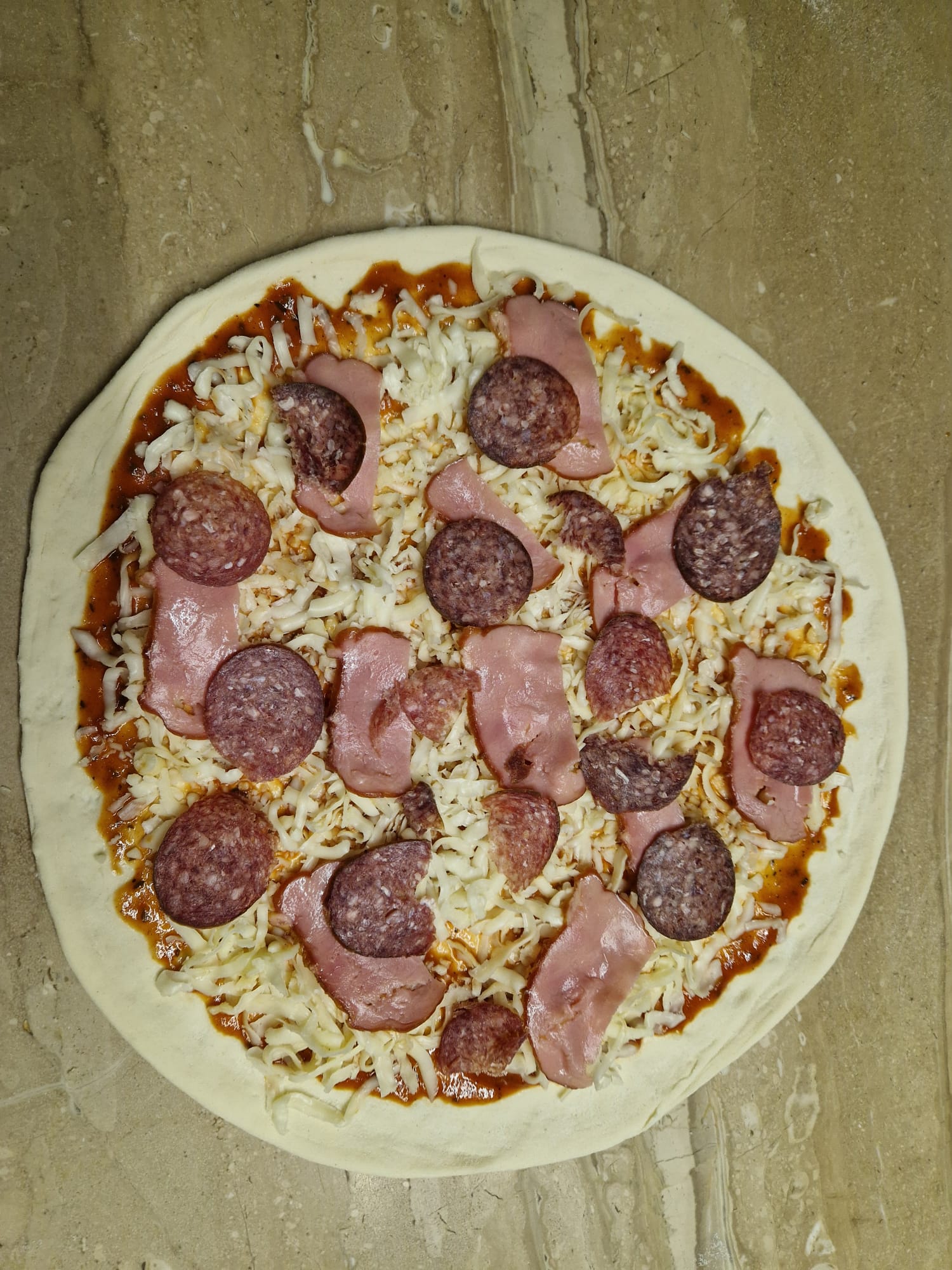 101.Sos, kaçkavall, mish i thatë, suxhuk